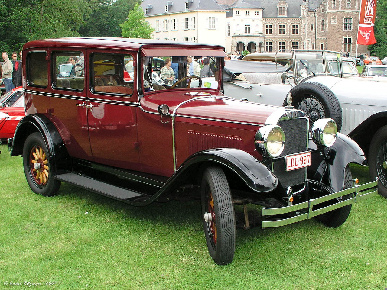 De Soto S-7 De Luxe 4dr sedan